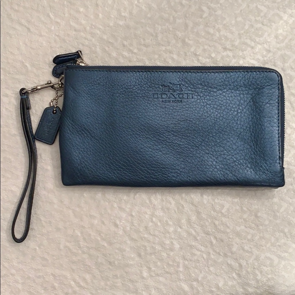 COACH metalic blue wristlet
